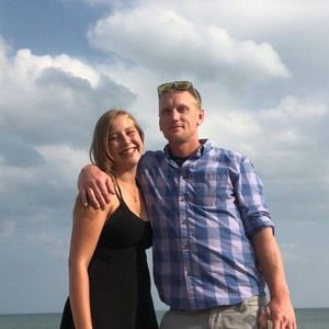 Meet your Posher, Dustin